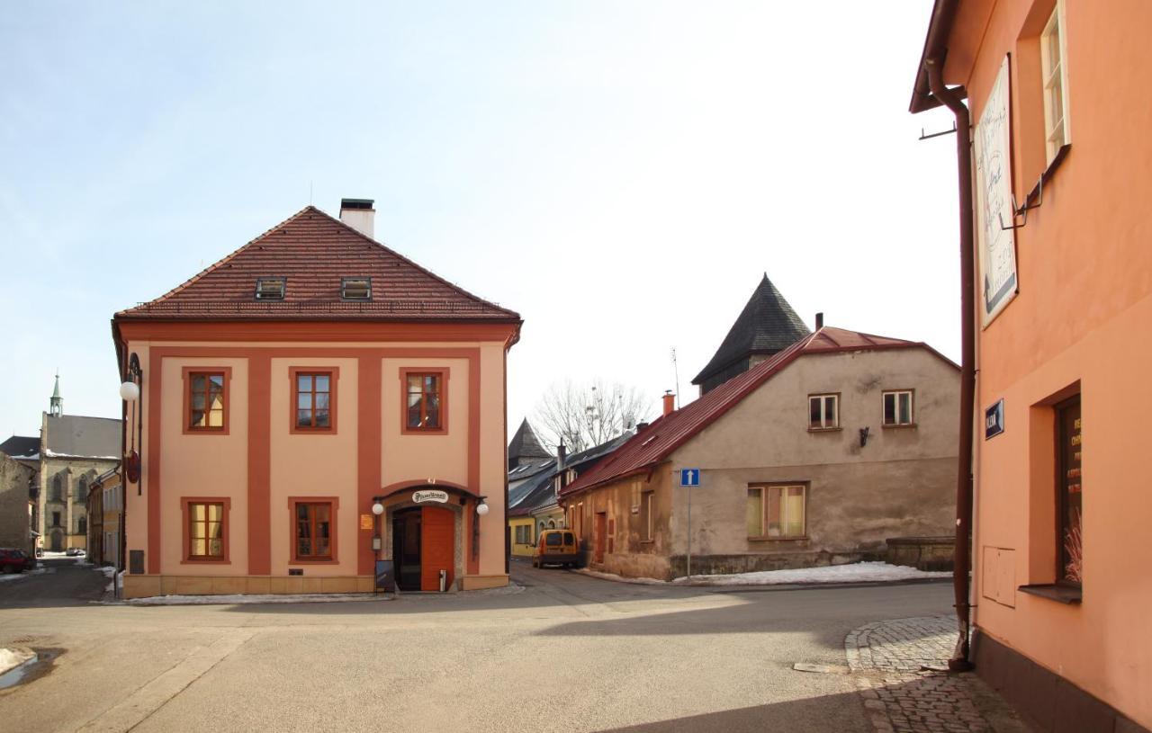 Penzion Otakar Hotel Policka Exterior photo